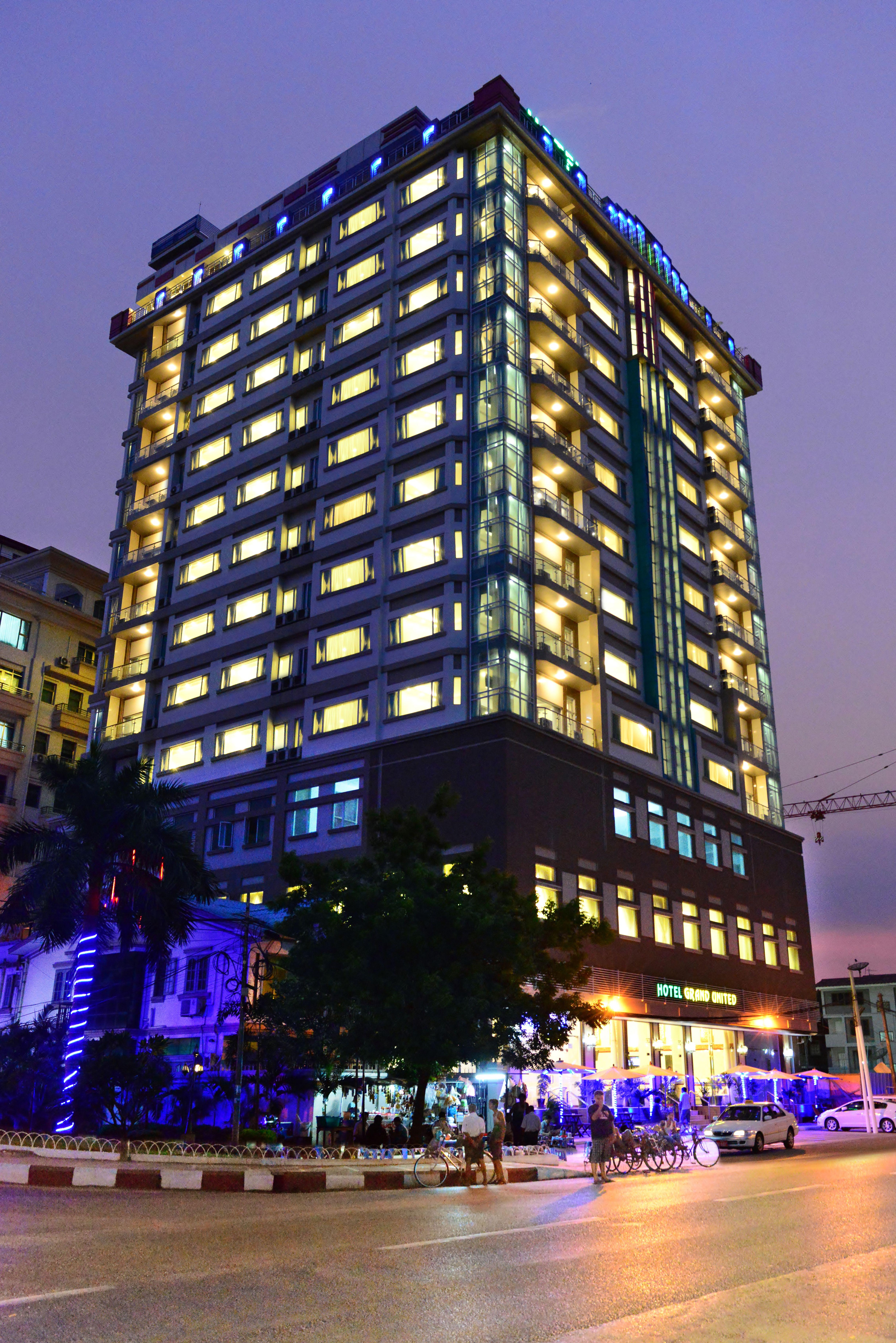 Hotel Grand United - Ahlone Branch Yangon Exterior foto