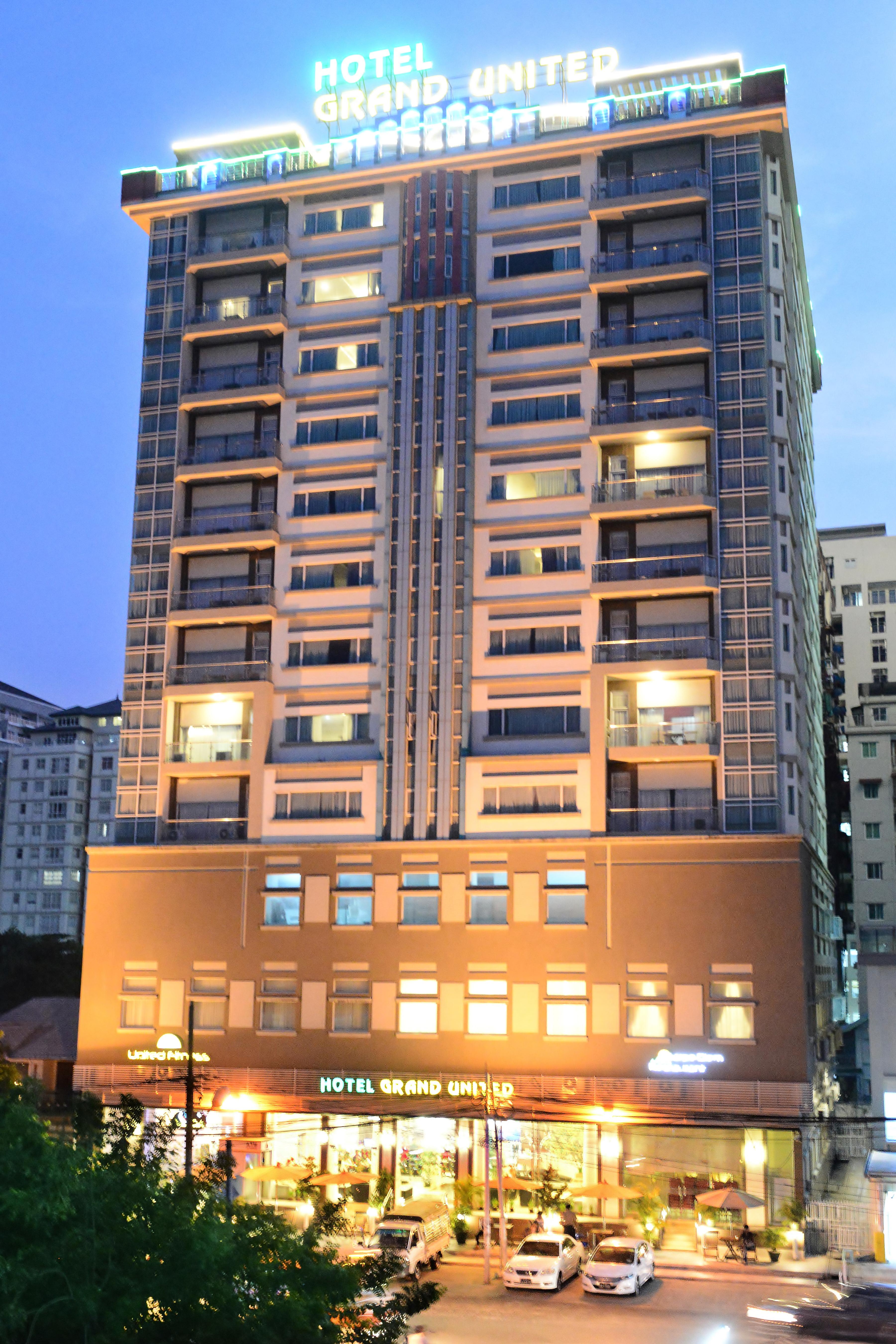 Hotel Grand United - Ahlone Branch Yangon Exterior foto